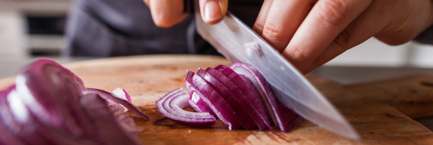 Cutting onions following Amazon Alexa recipe