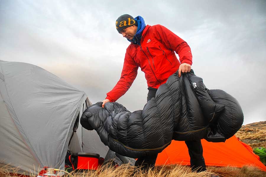 The 5 Best Ultralight Sleeping Bags of 2023 | Tested by GearLab