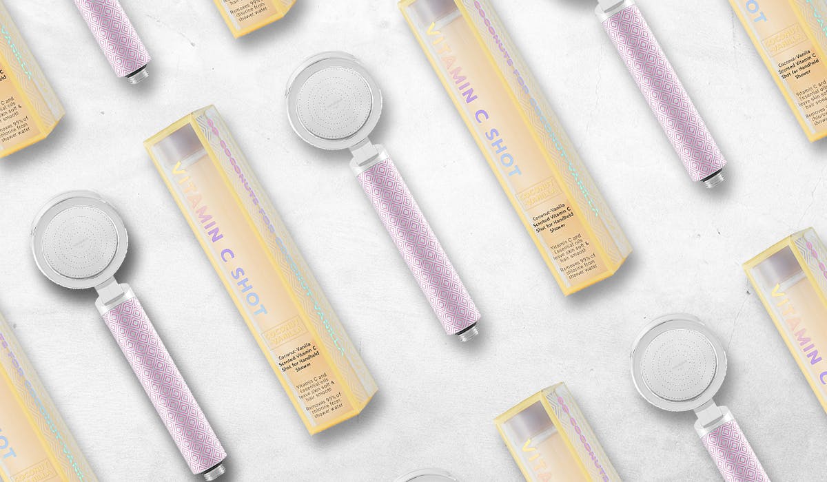 We review the Vitamin C shower head by Vitaclean and we're impressed