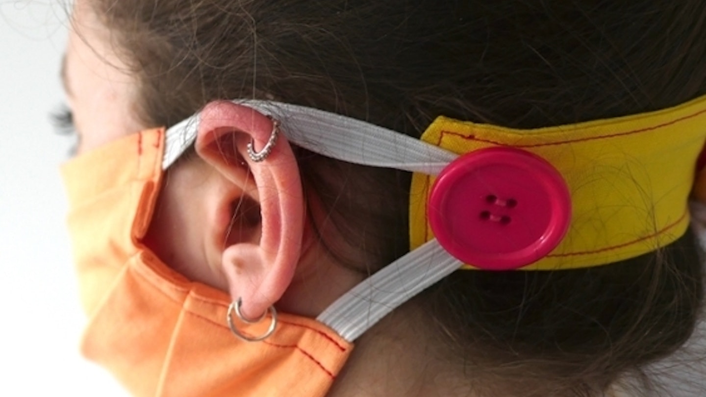 How To Make An Ear Saver - The Face Mask Must-Have To Stop Chafing