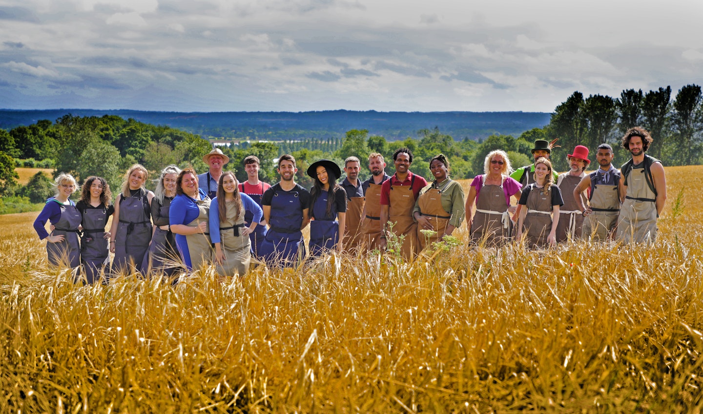 Big Flower Fight cast