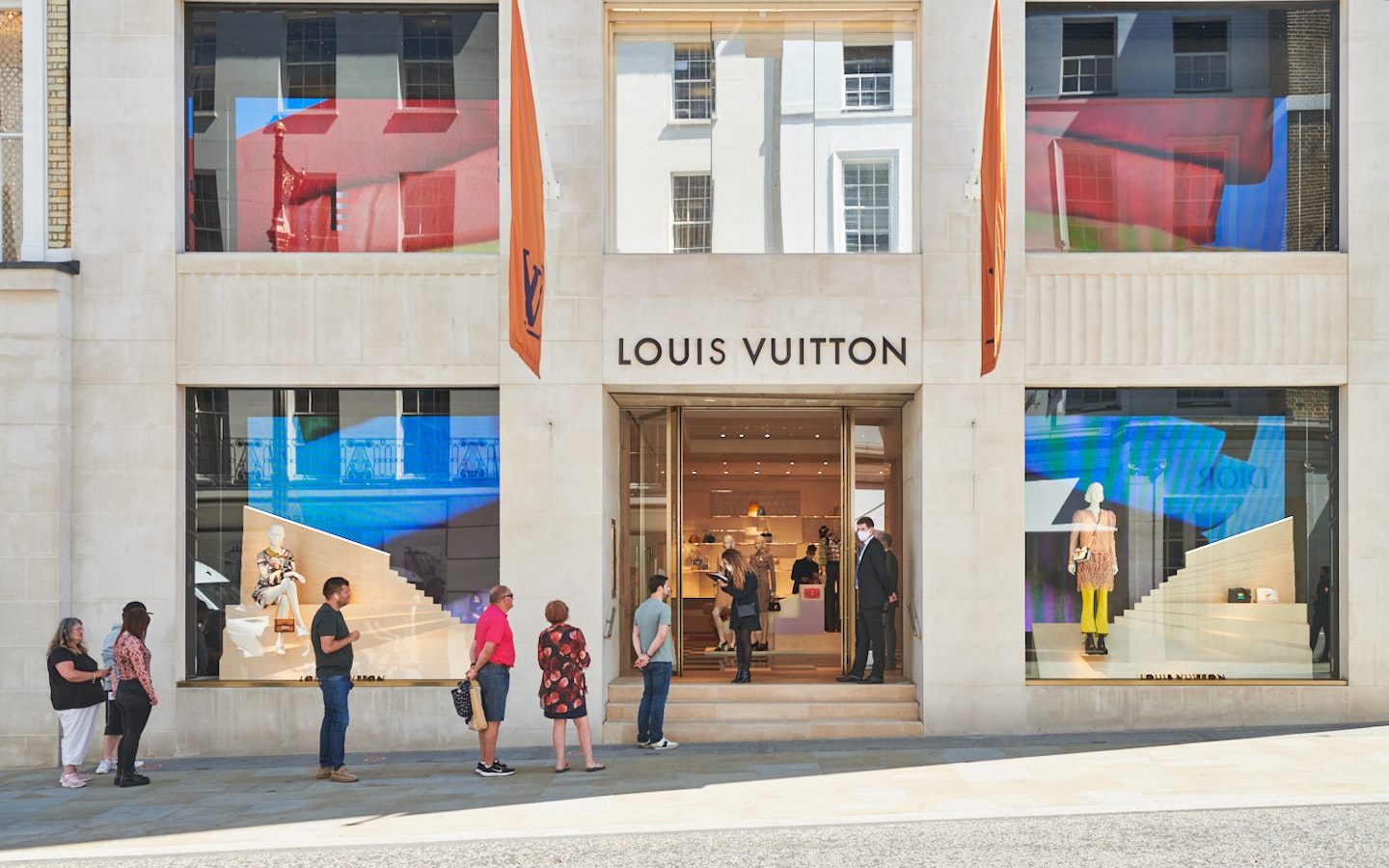 shops reopening
