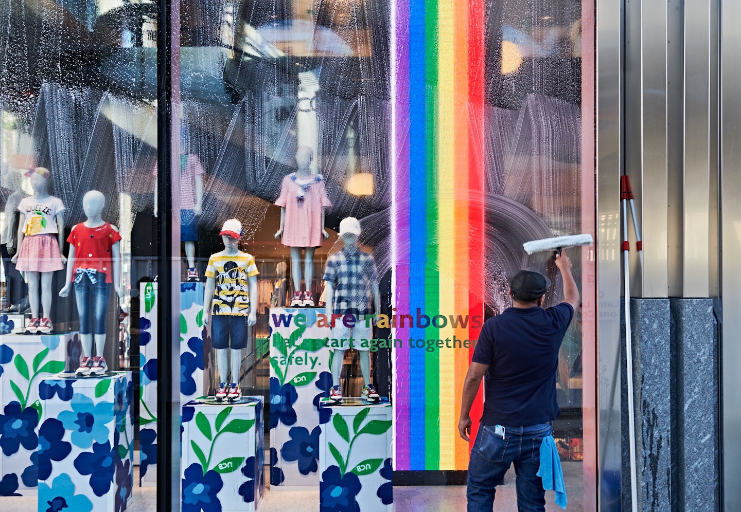 shops reopening