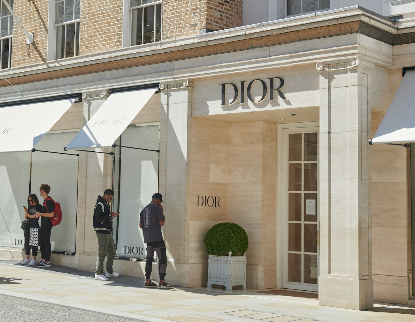 shops reopening