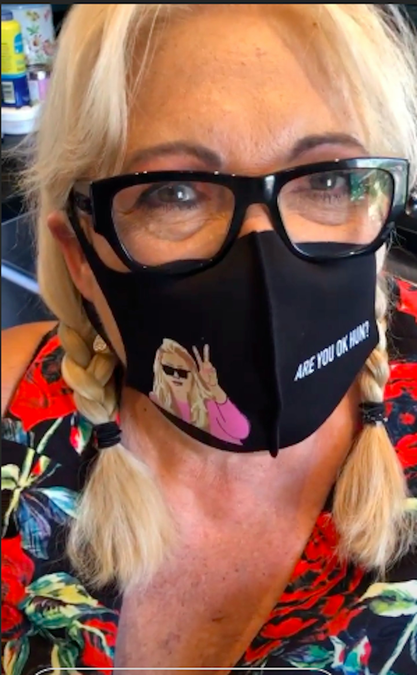 Joan Collins Gemma face mask