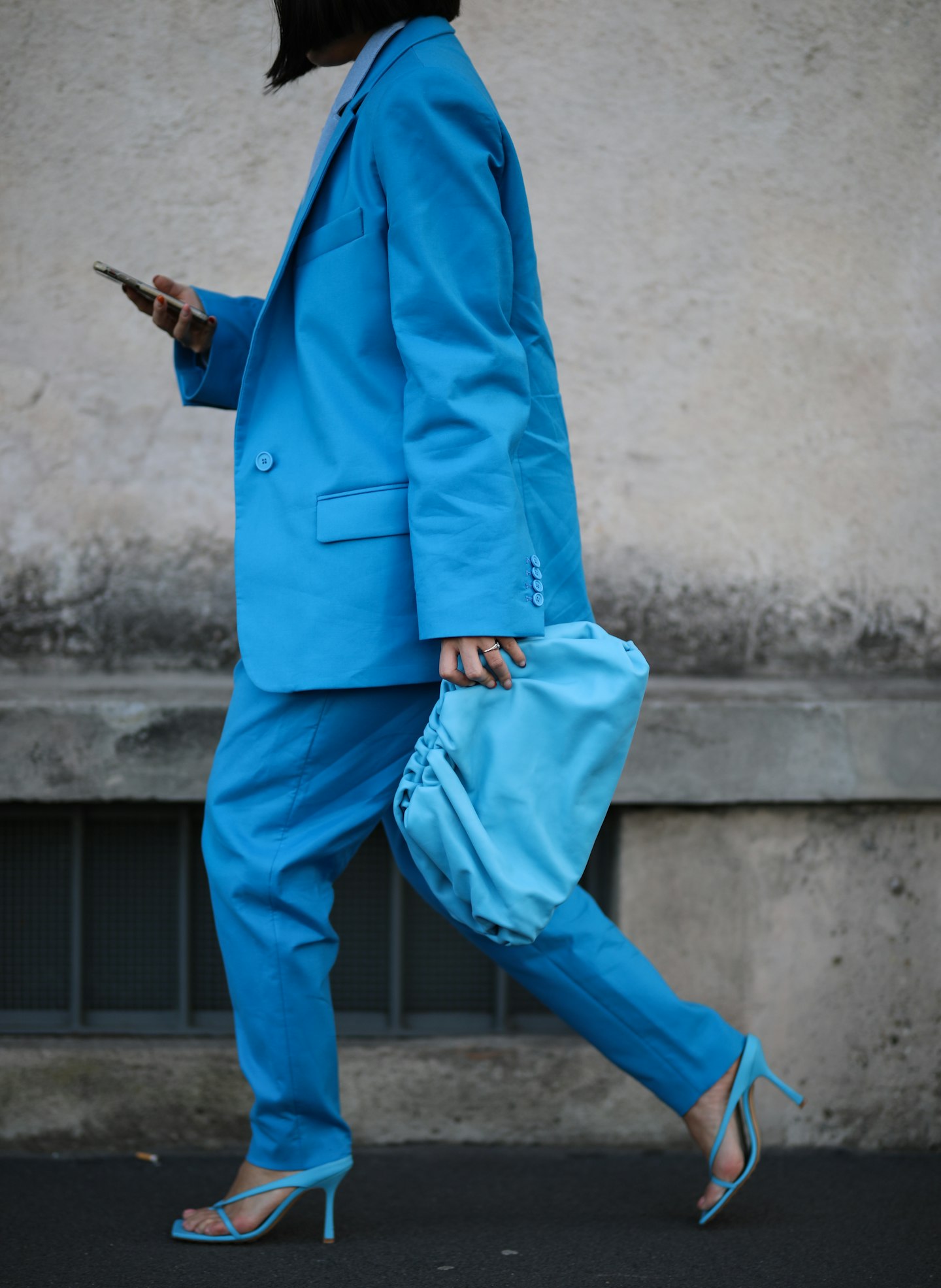 2020: Bottega Veneta's Pouch Large Gathered Leather Clutch