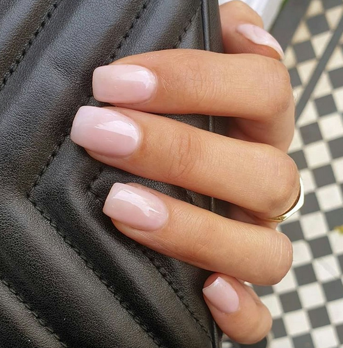 Instagram @opinailsuk