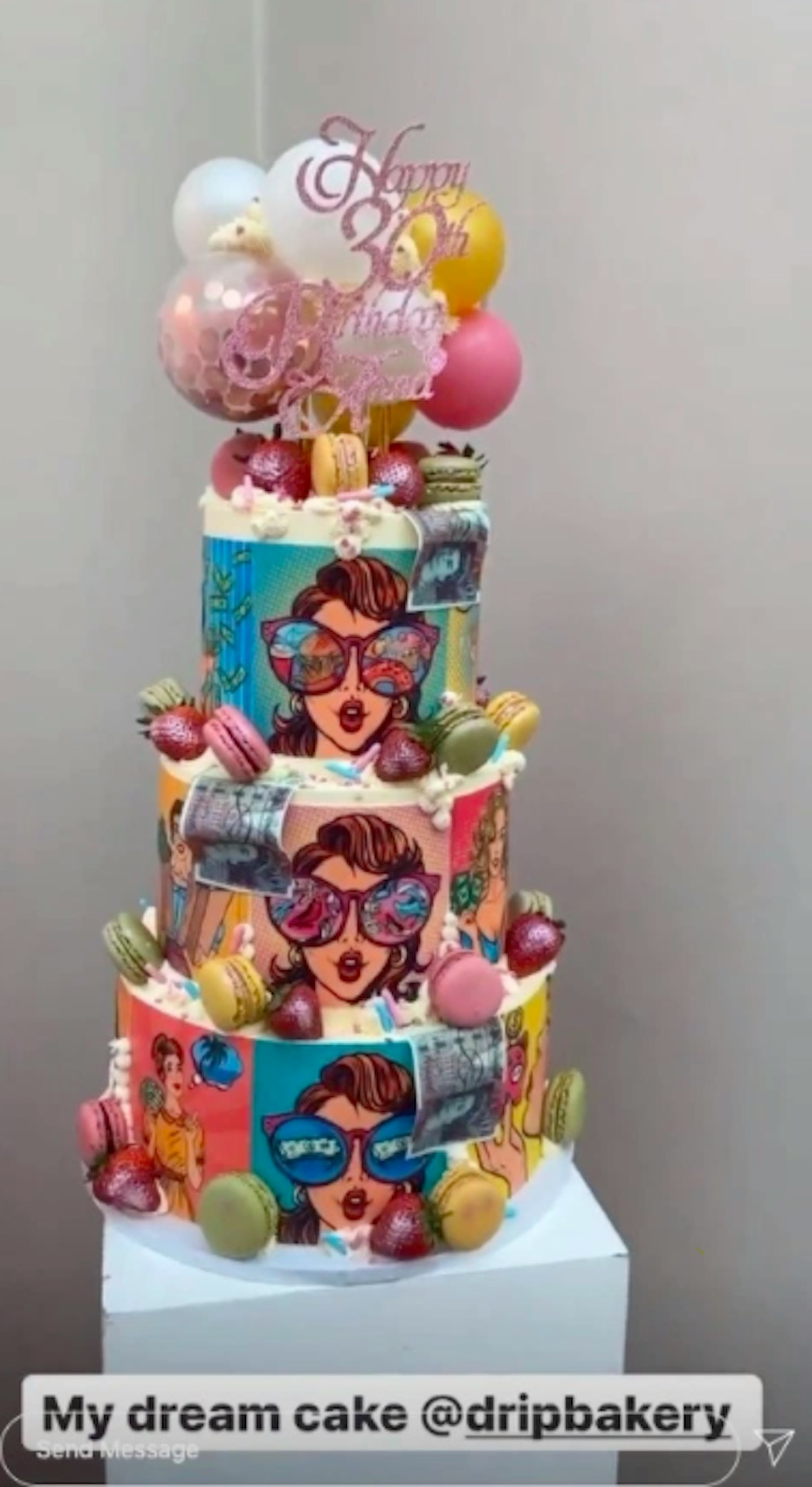 Anna Vakili birthday cake