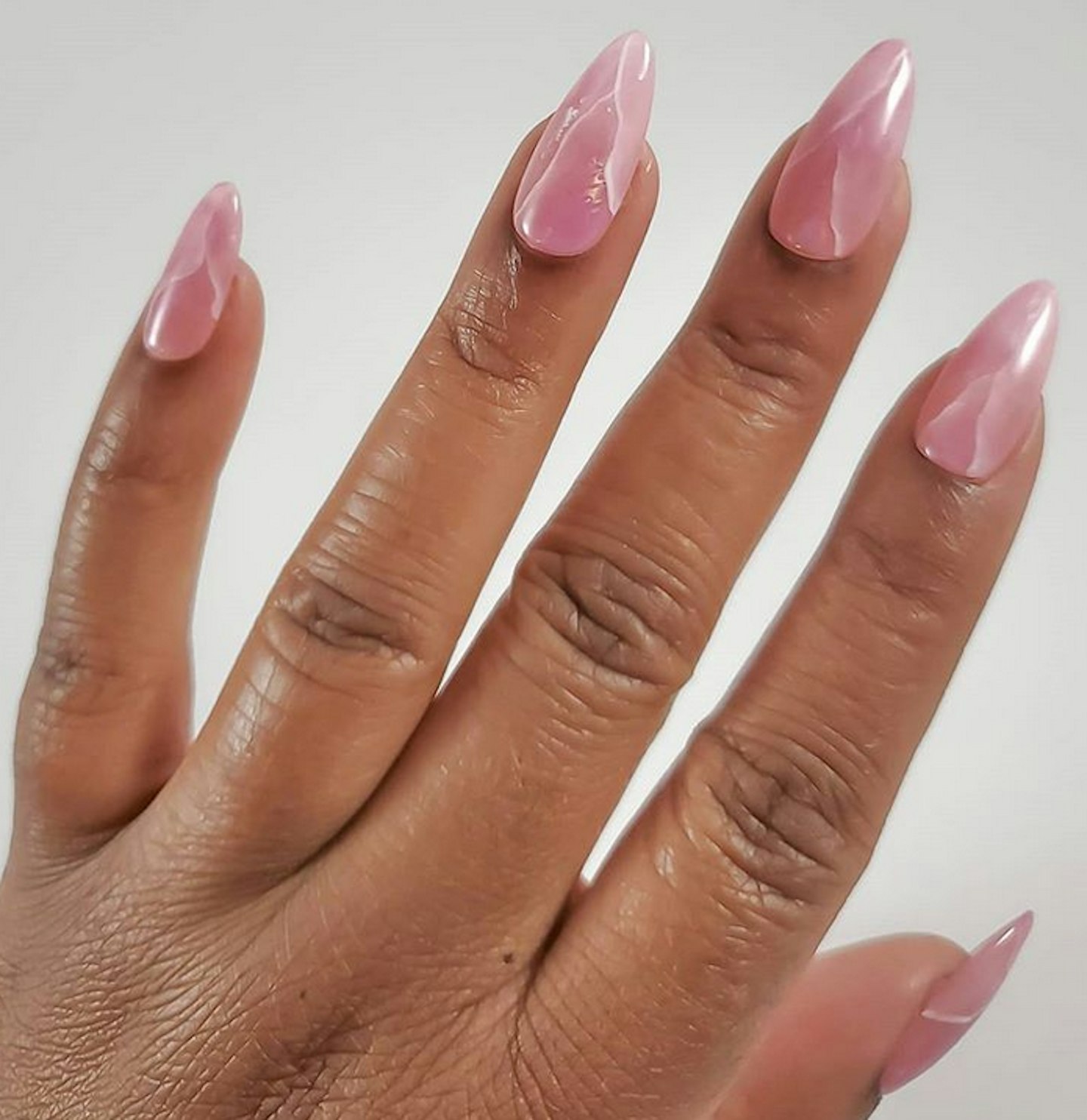 rose quartz manicure