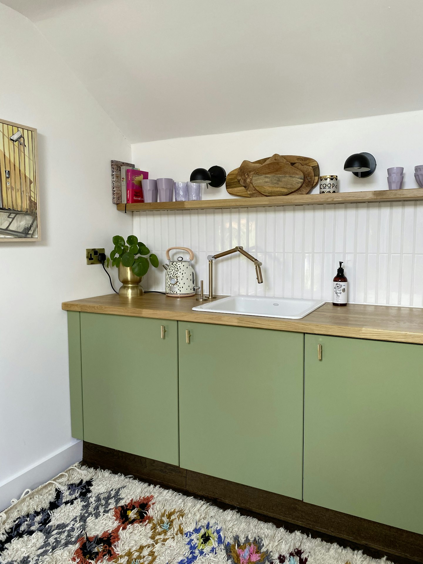 Replace tired kitchen cupboard doors