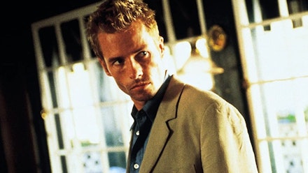 Memento: Guy Pearce On Why Working With Christopher Nolan Was One Of ...