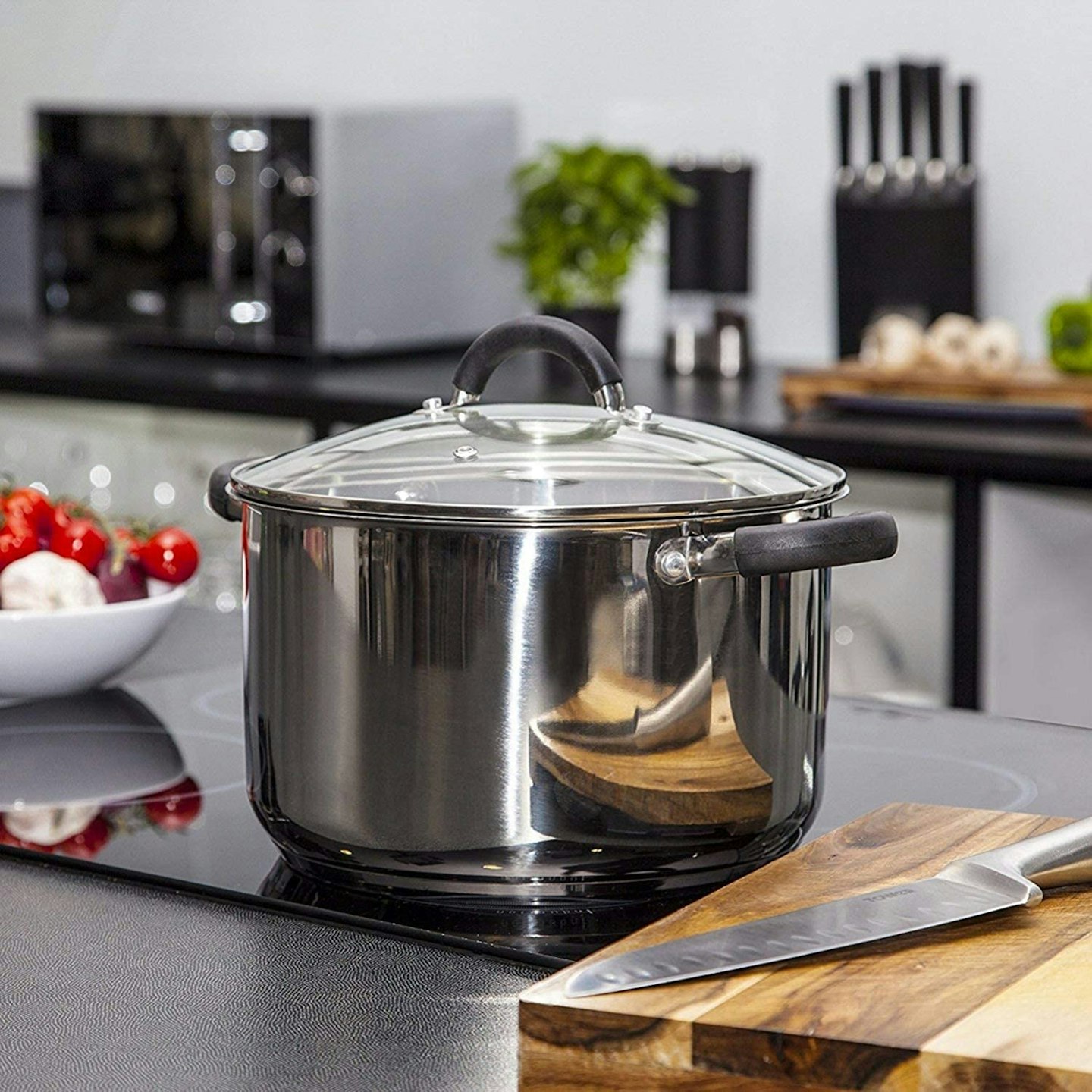 Tower Essentials Casserole Dish with Glass Lid