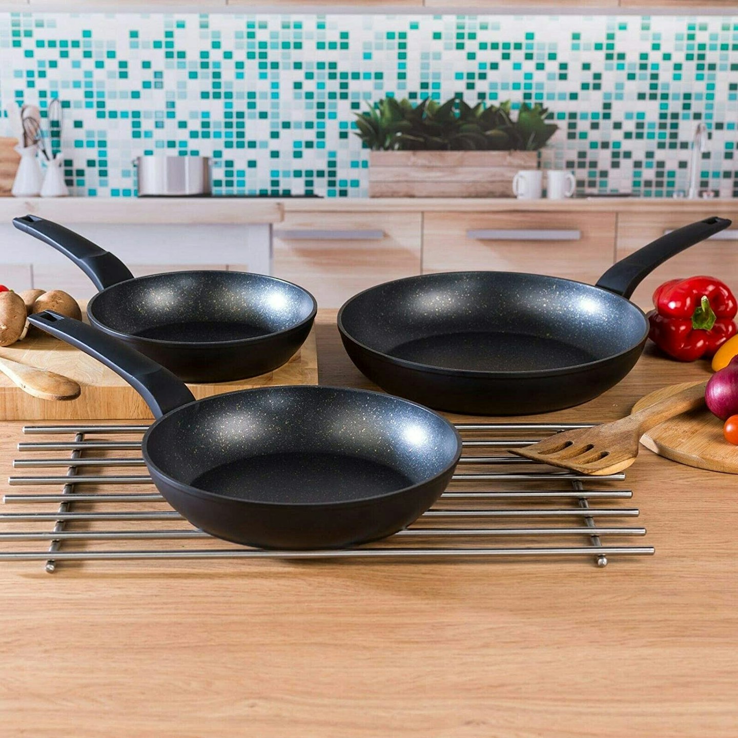 Salter BW08664 3-Piece Marble Gold Non-Stick Fry Pan Set