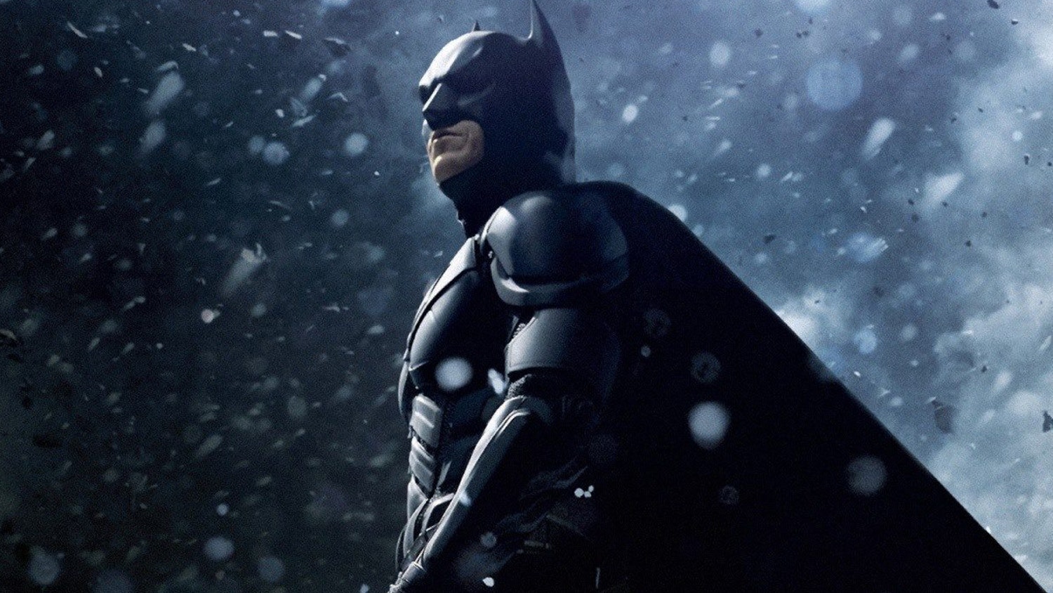 New 'Batman: Arkham Origins' images show the Dark Knight doing what he does  best