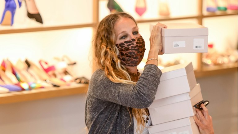 Jessica Yep Yep, Sarah Jessica Parker Is Working In A Shoe Shop