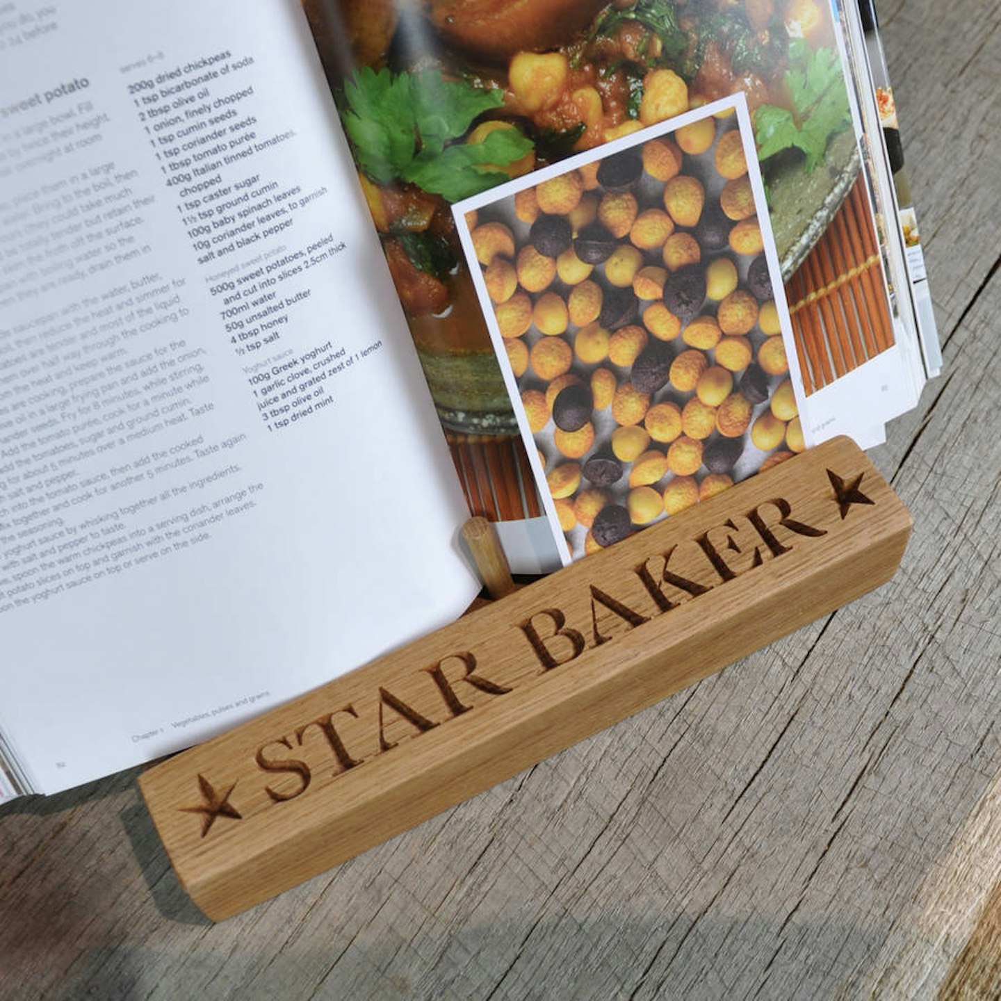 Star Baker Cook Book Stand