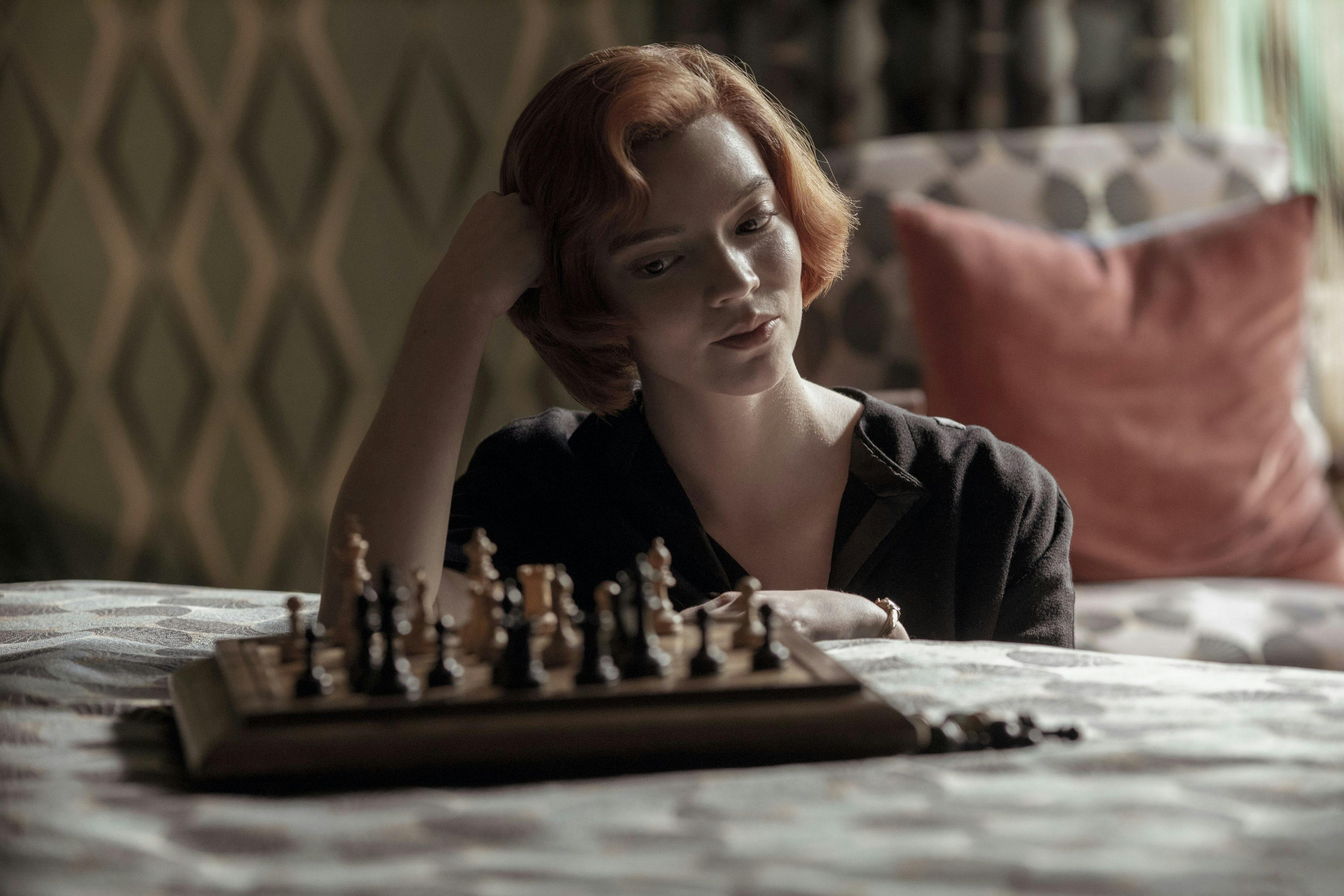 Anya Taylor Joy Is A Chess Prodigy In The Queen s Gambit Trailer