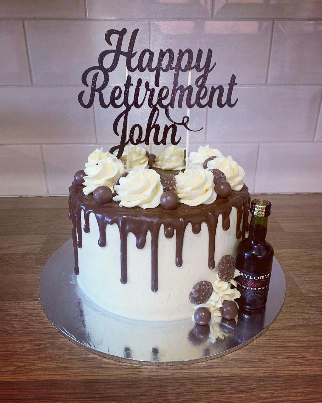 Retirement cake | Retirement party cakes, Retirement cakes, Teacher cakes