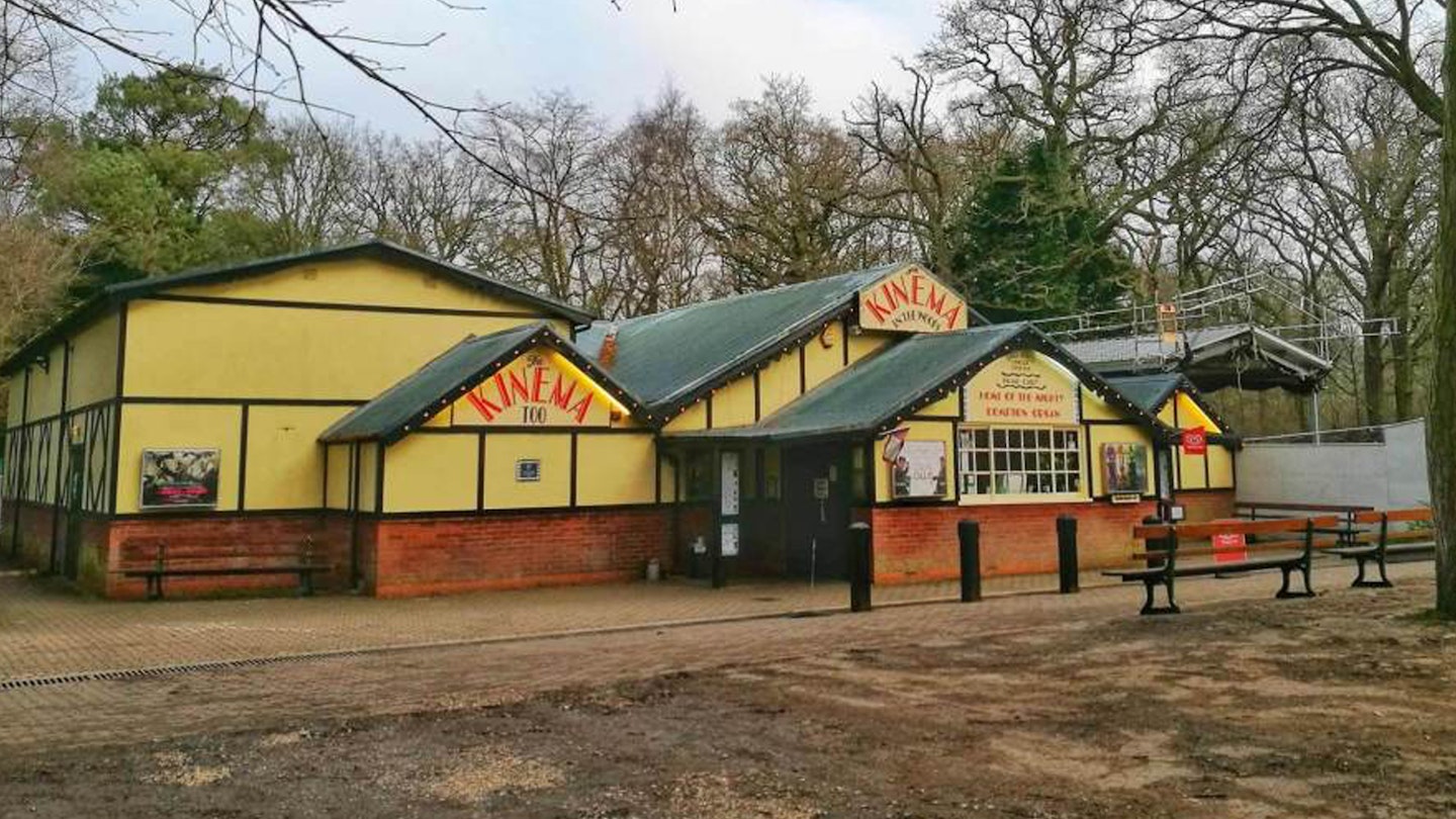Kinema In The Woods