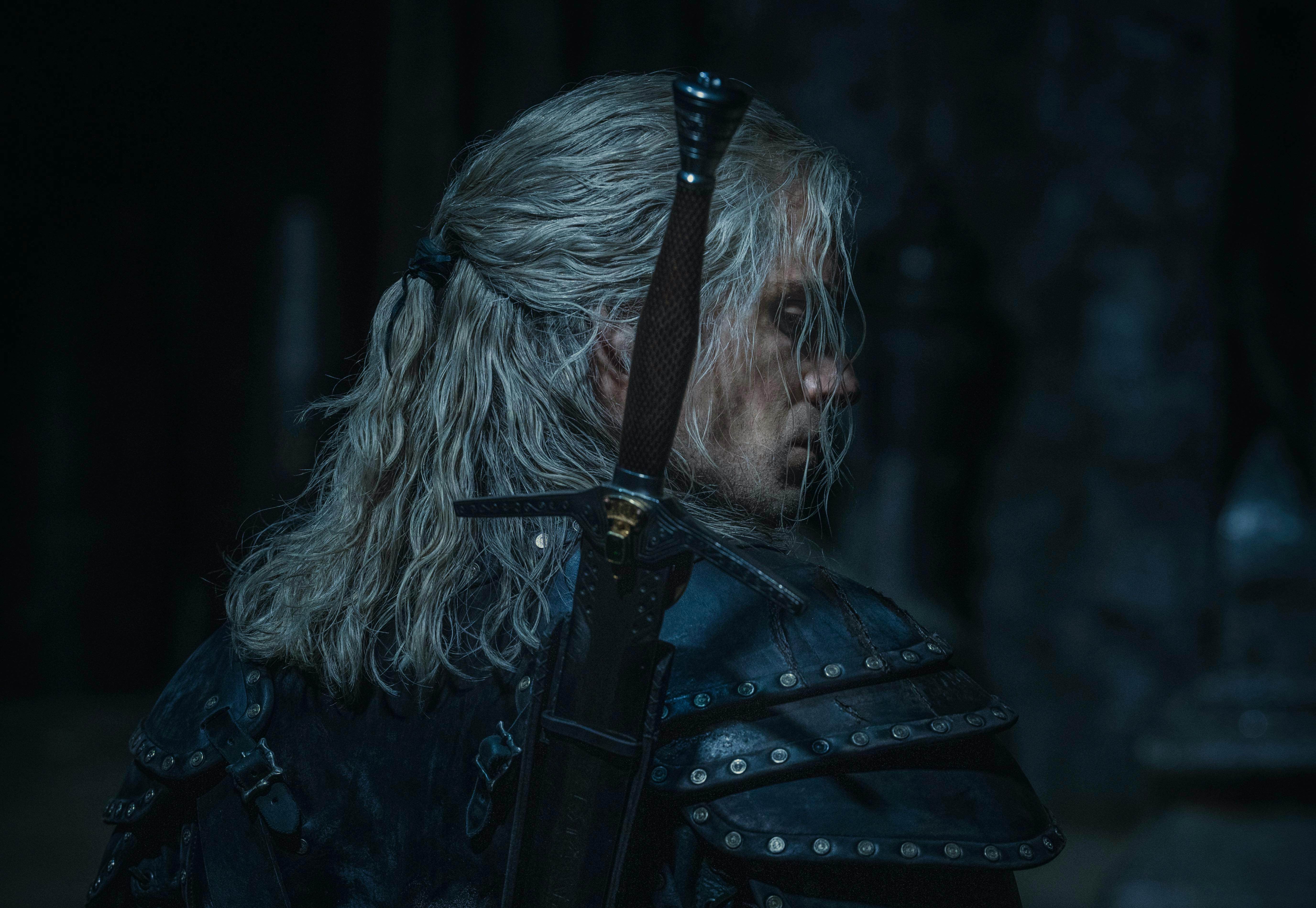 The Witcher Debuts A First Look At Henry Cavill's New Armour