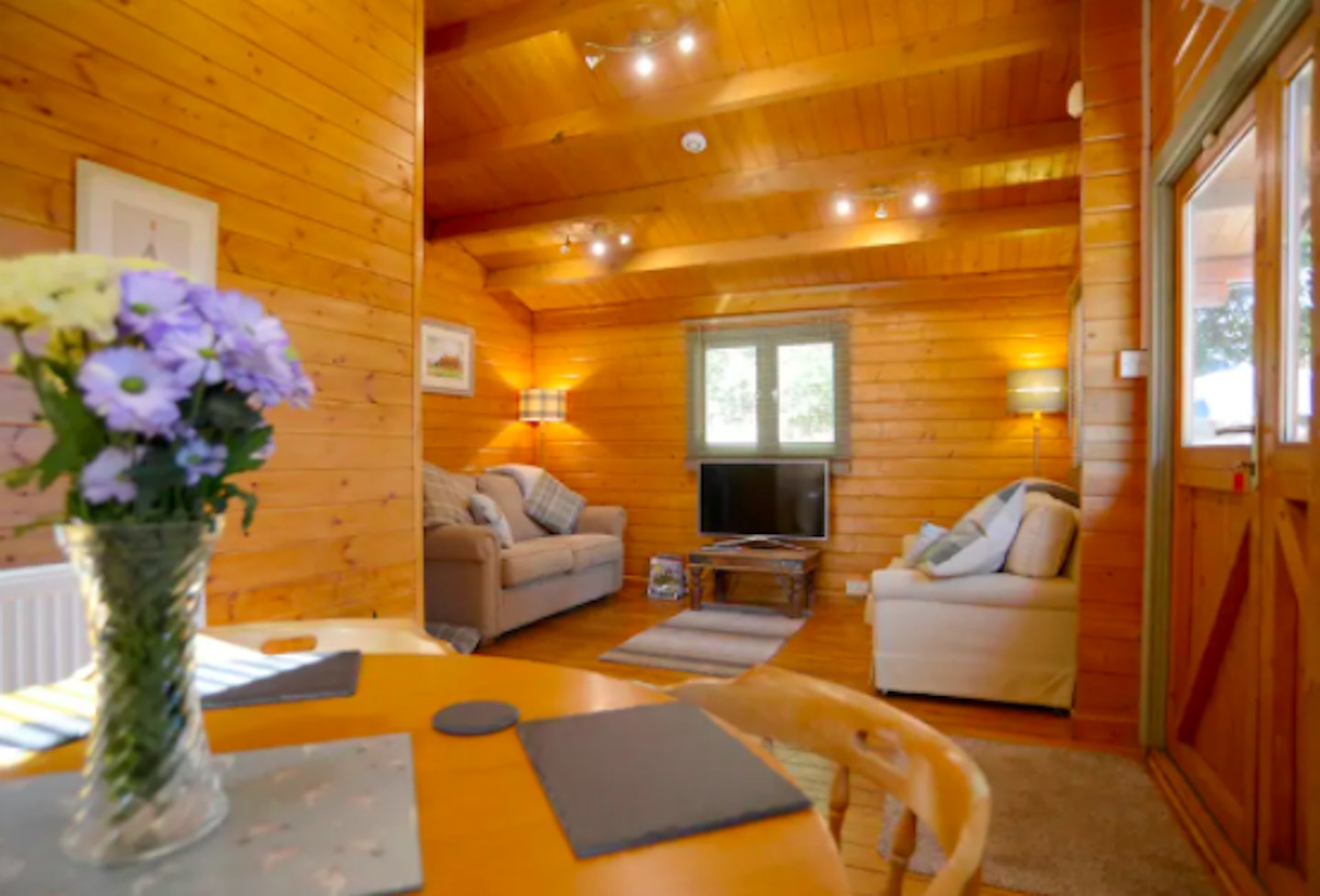 The Best Dog Friendly Airbnbs - Grazia