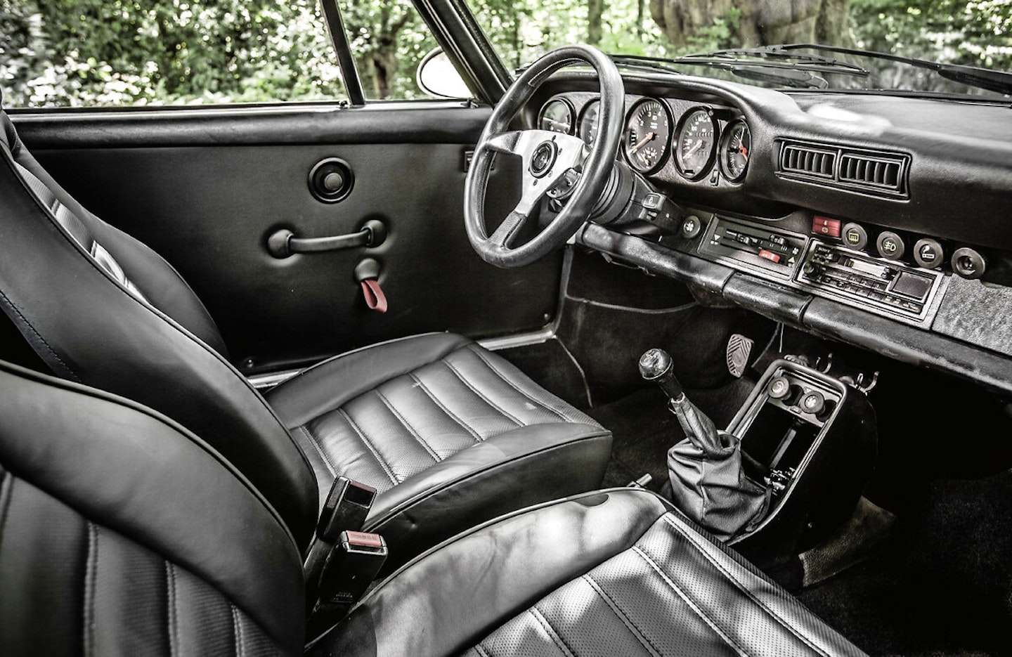 The 911’s interior is a little too utilitarian for Phil’s tastes