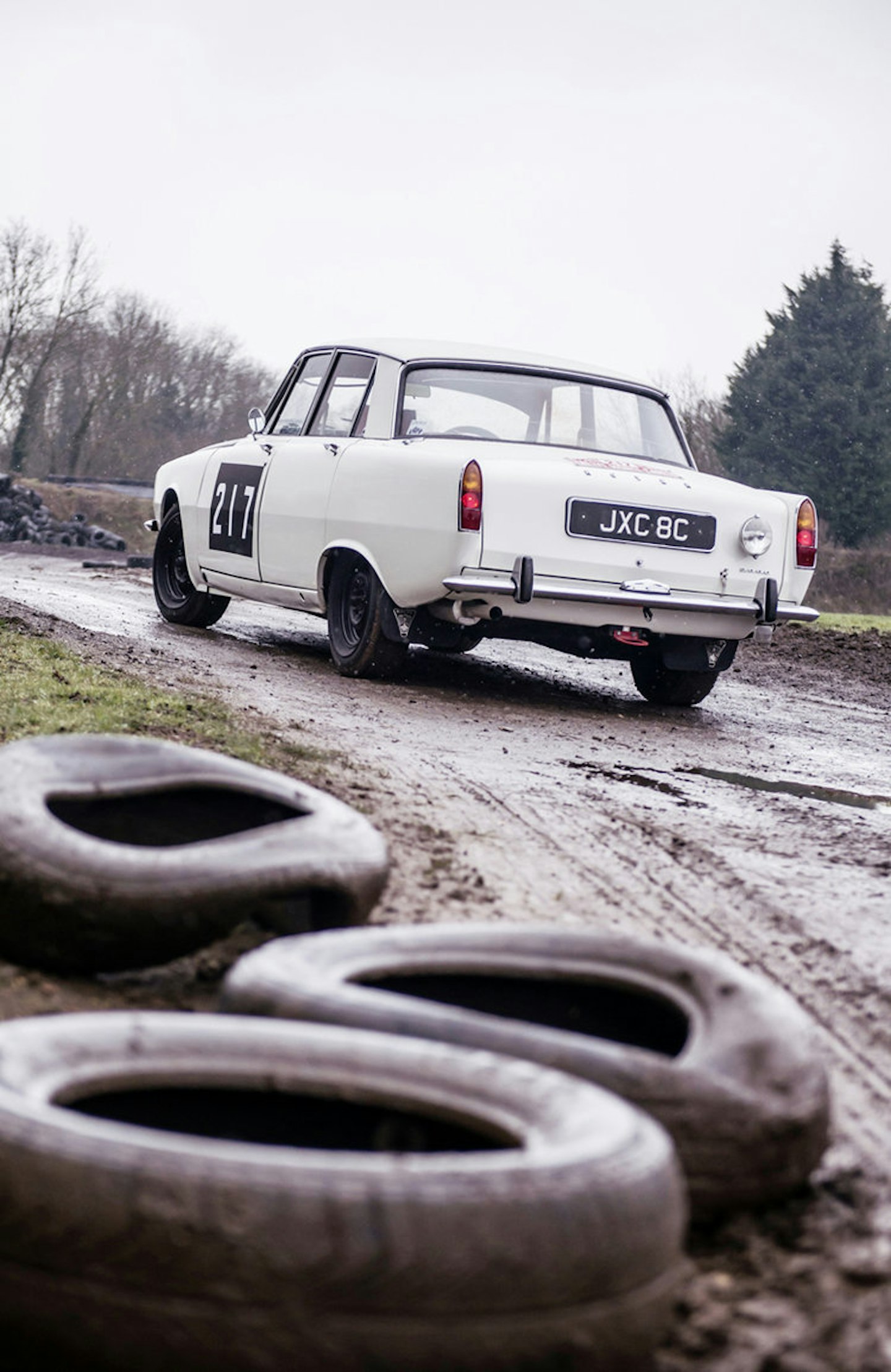 Rally potential of the Rover P6 was stifled by politics