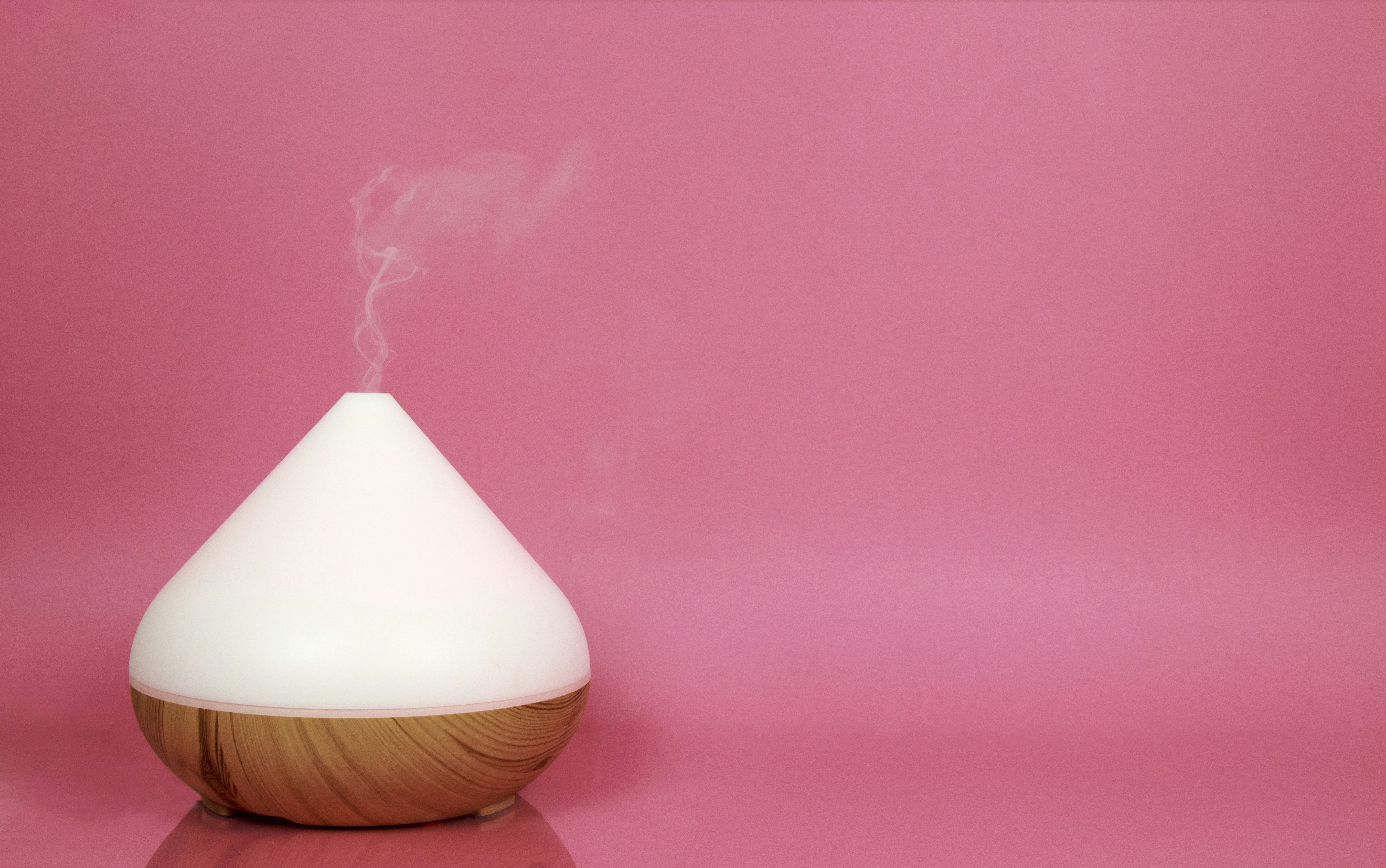 Best essential oil diffusers 2023: Neom to Oliver Bonas