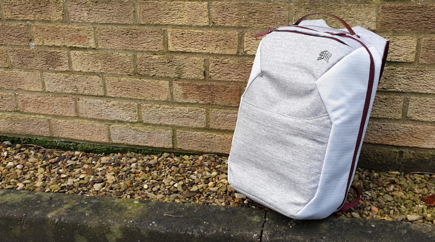 STM Myth Backpack 18L