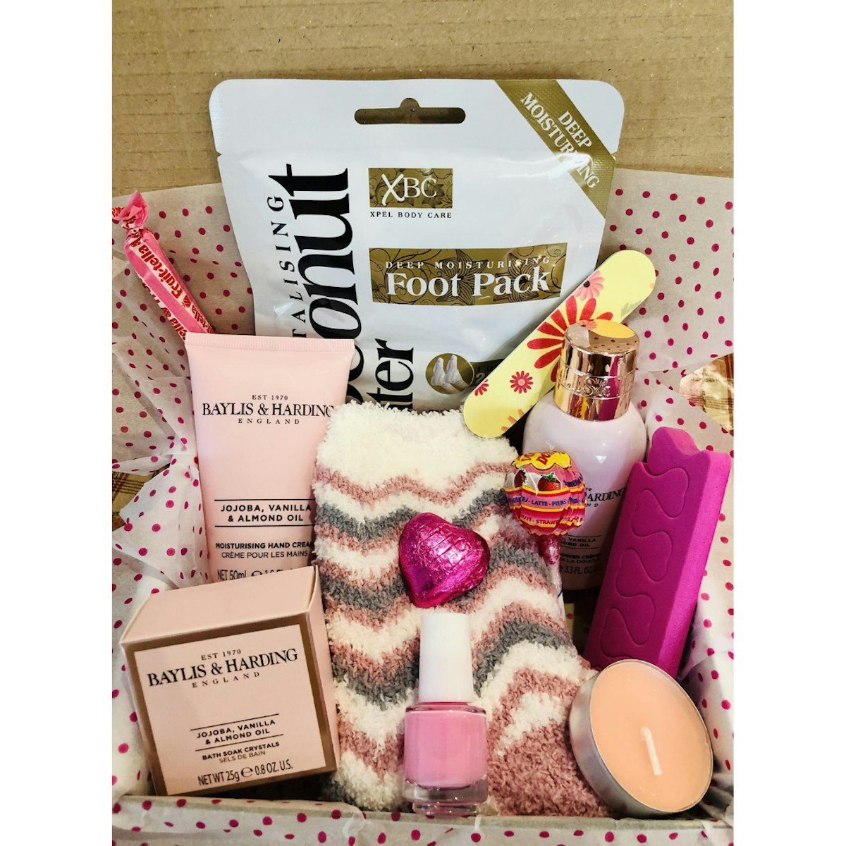 Best Friend Gift Boxes The Ultimate Present For Your Friend