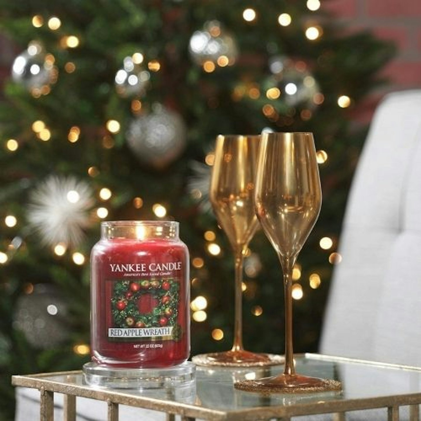 Red Apple Wreath Yankee Candle