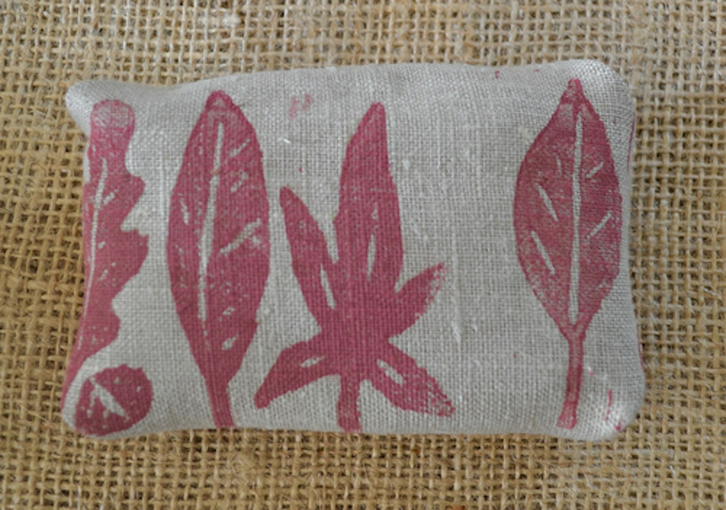 Craft Ideas | How To Make Eco Friendly Gift Wrap