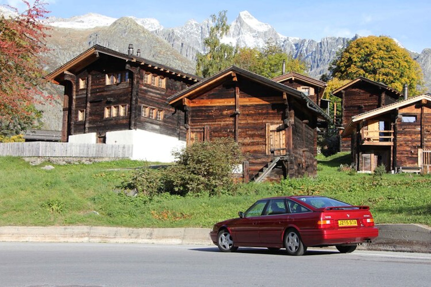 Rover 800 vs the alps