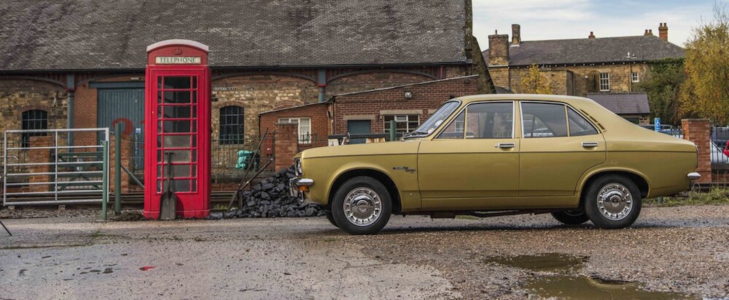 RESTO HERO - HILLMAN AVENGER