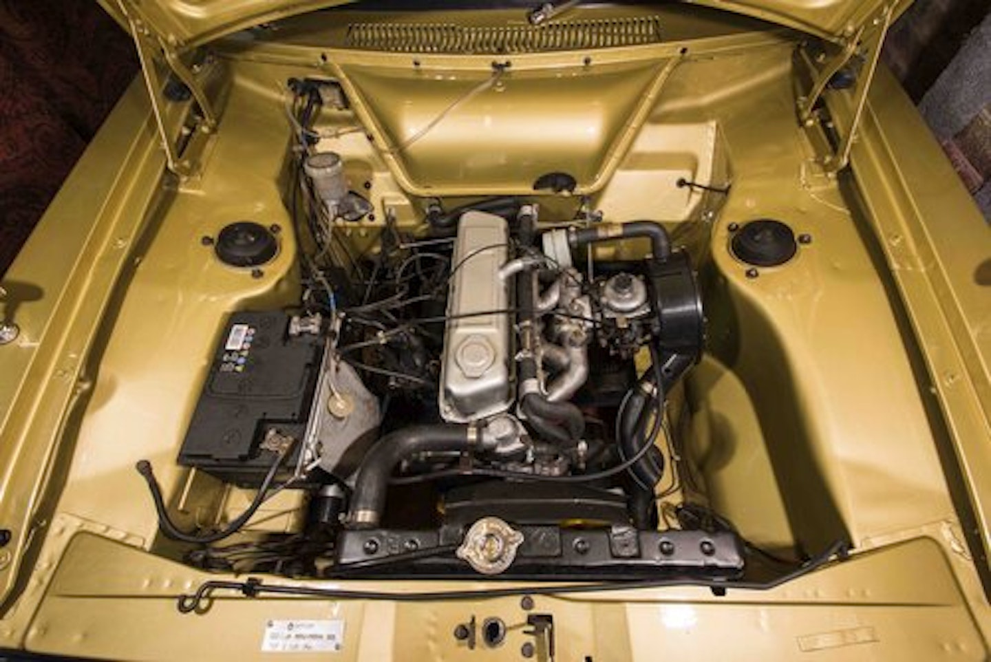 RESTO HERO - HILLMAN AVENGER