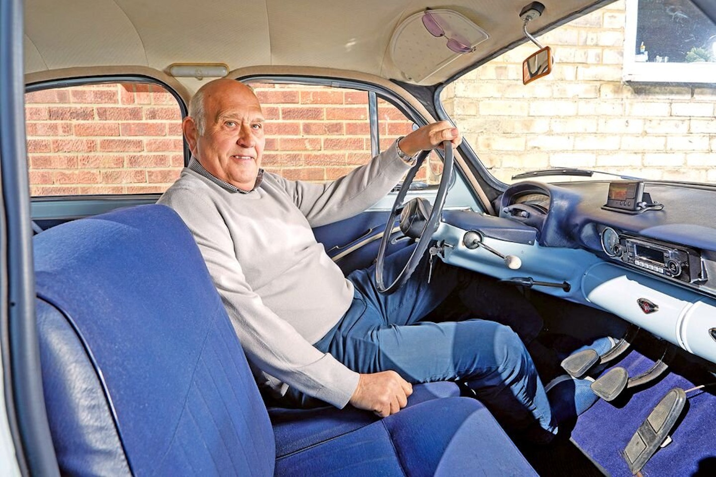 RESTO HERO - PANHARD 17B