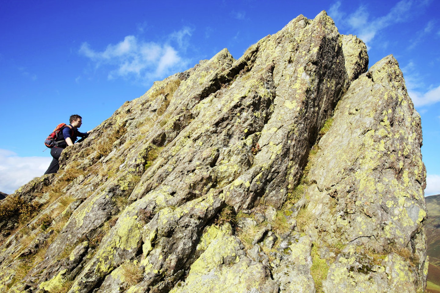 The final few feet of Helm Crag: the adrenaline kicks in where Alfred Wainwright kicked back.  Photo : Tom Bailey / Trail Magazine 
