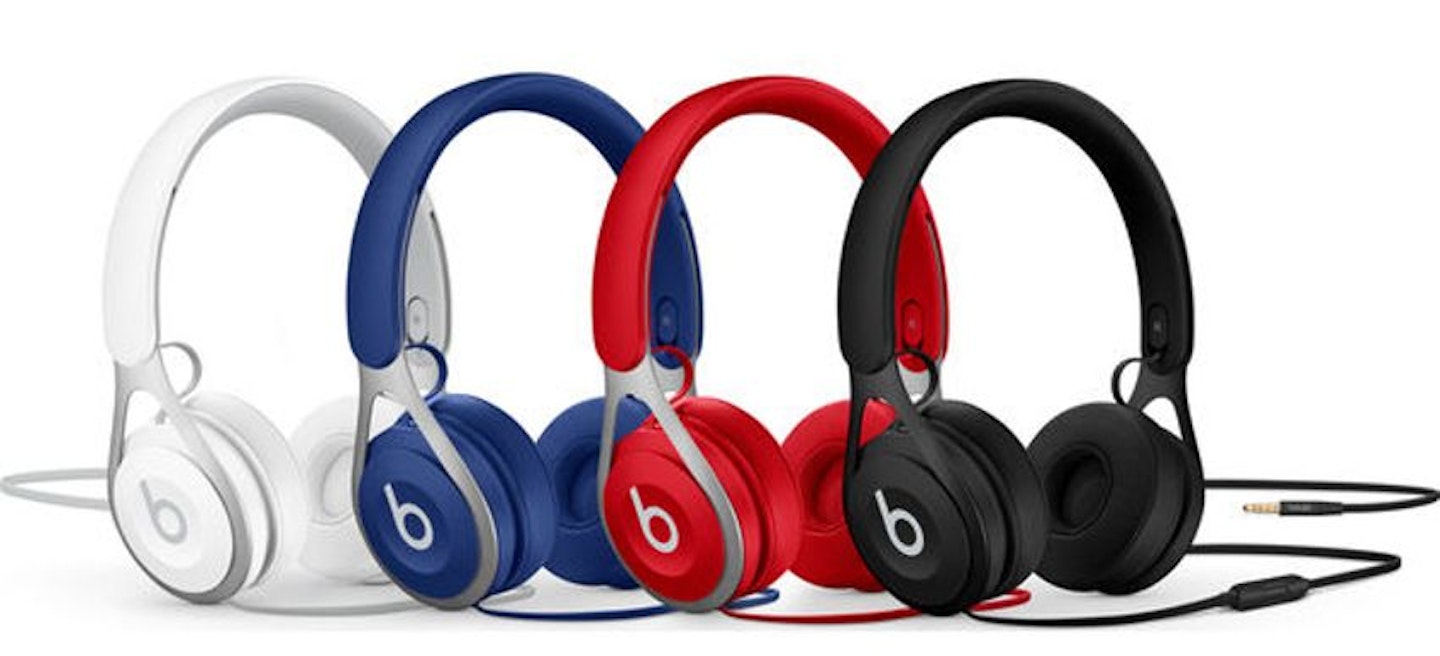 Save over 30% on selected Beats headphones