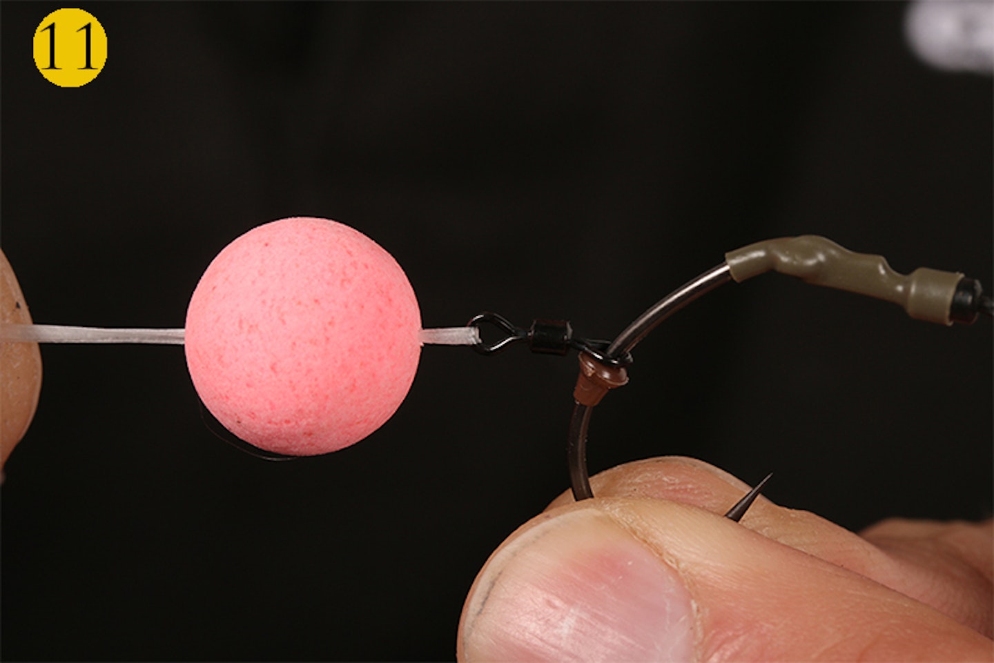 Attach your pop-up hookbait with some bait floss. 