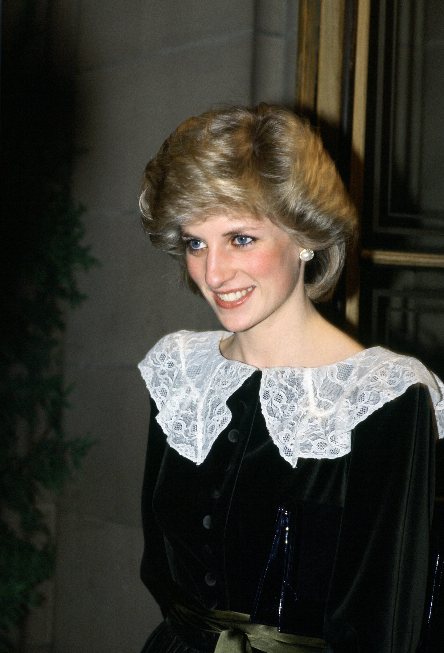 The Best Pictures Of Princess Diana At Christmas