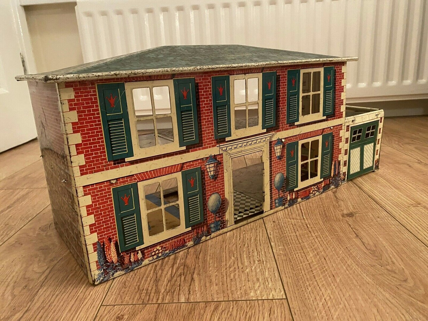 dollhouse