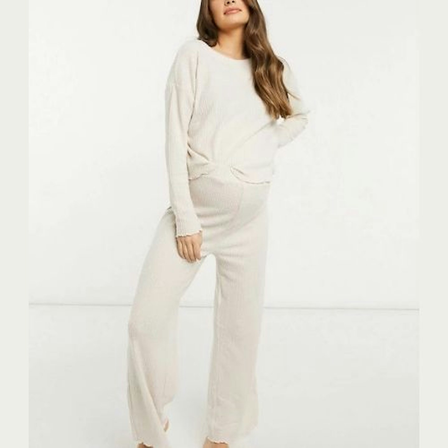 New Look Maternity knitted lounge co-ord in cream
