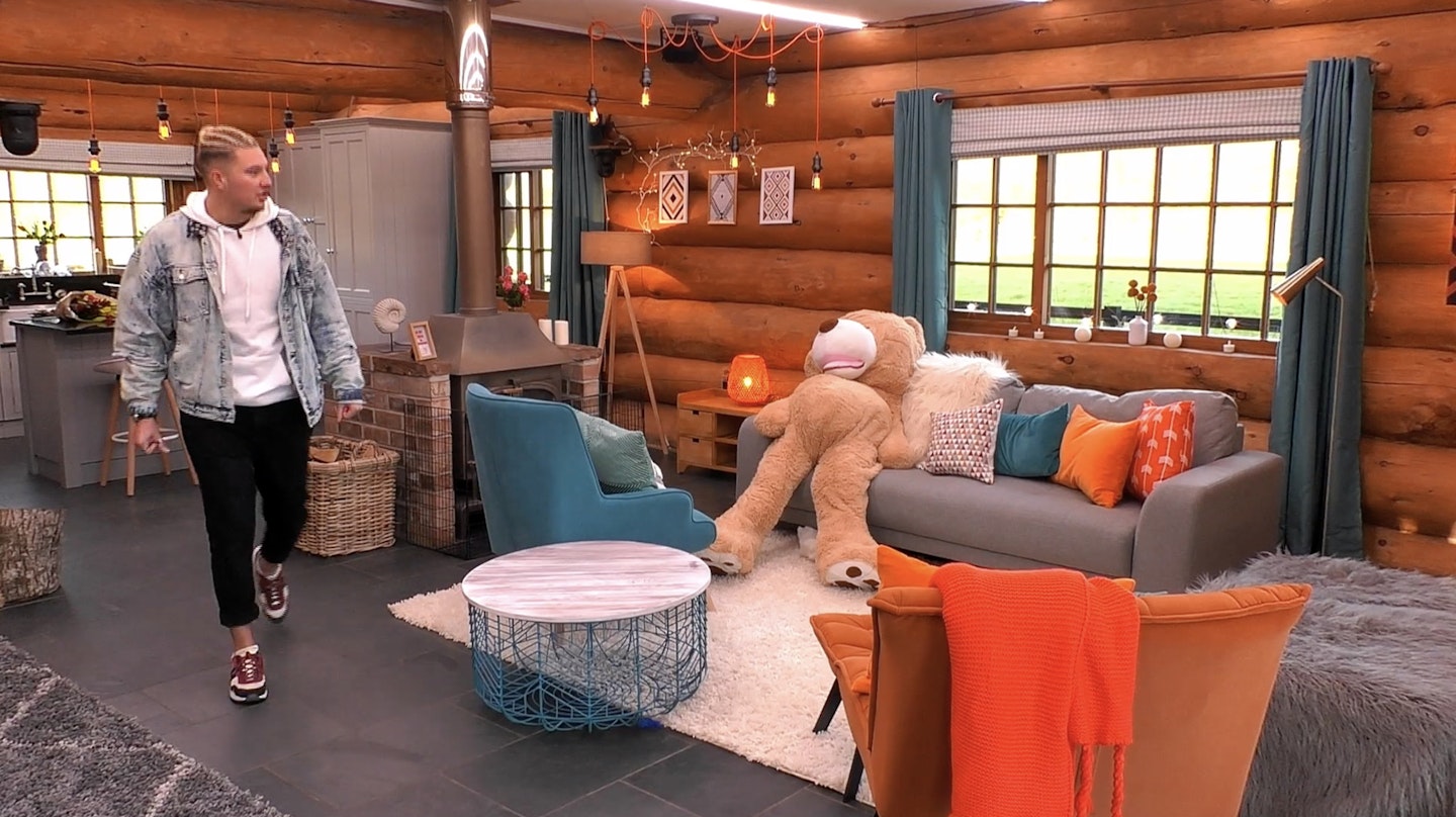 The Cabins spoilers