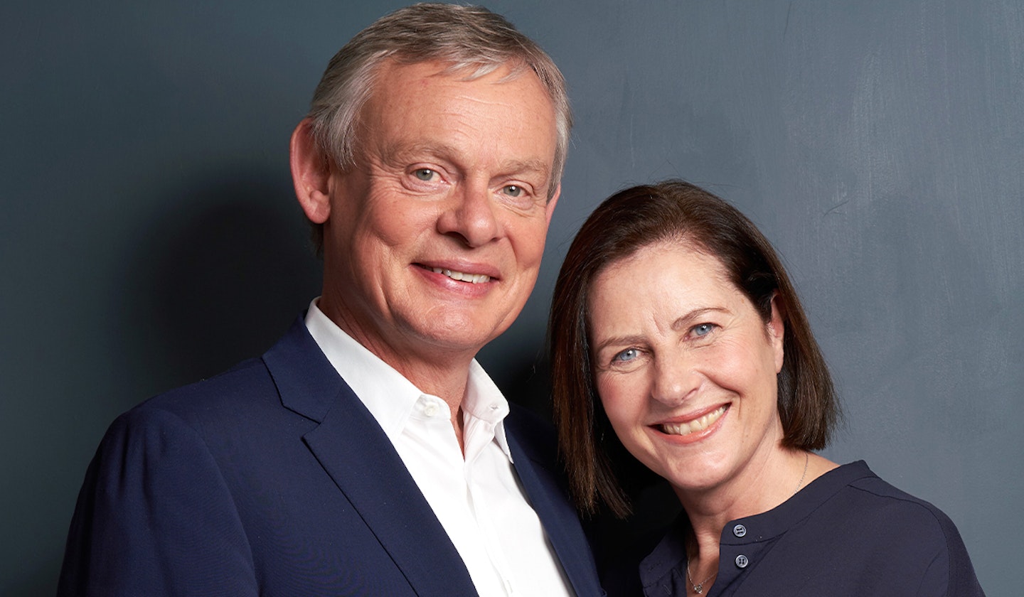 martin clunes wife