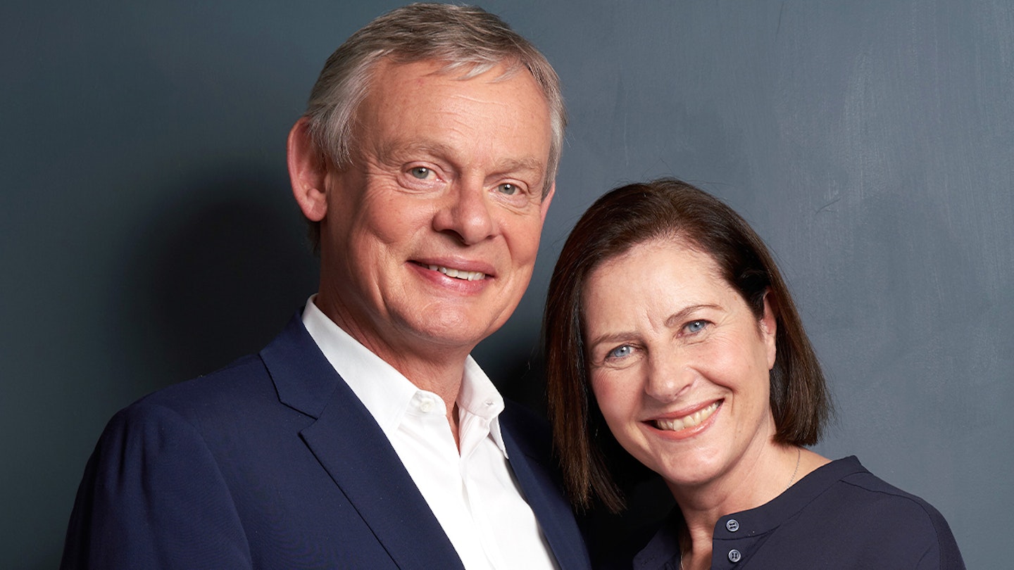 martin clunes wife