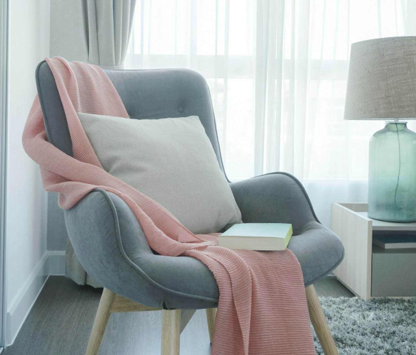 bedroom reading chair