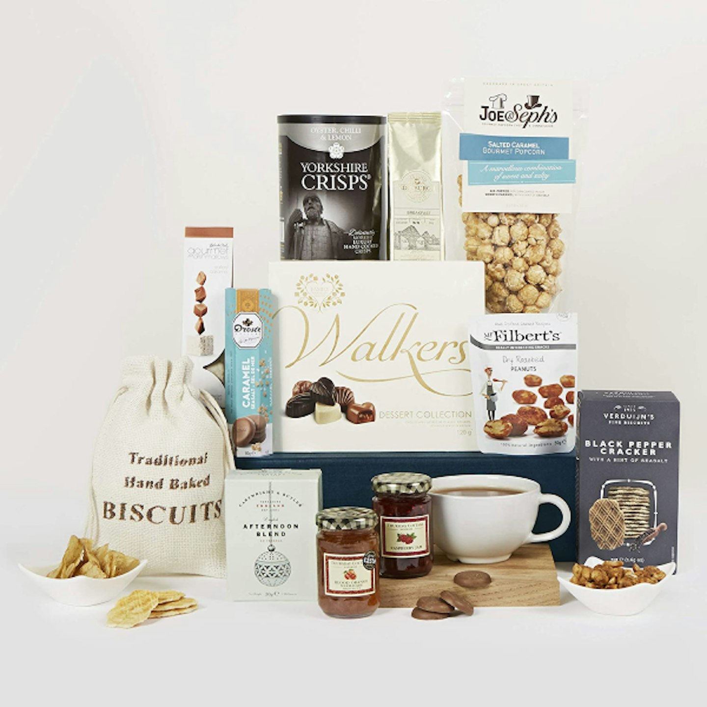 Hamper with biscuits, tea, coffee and crackers
