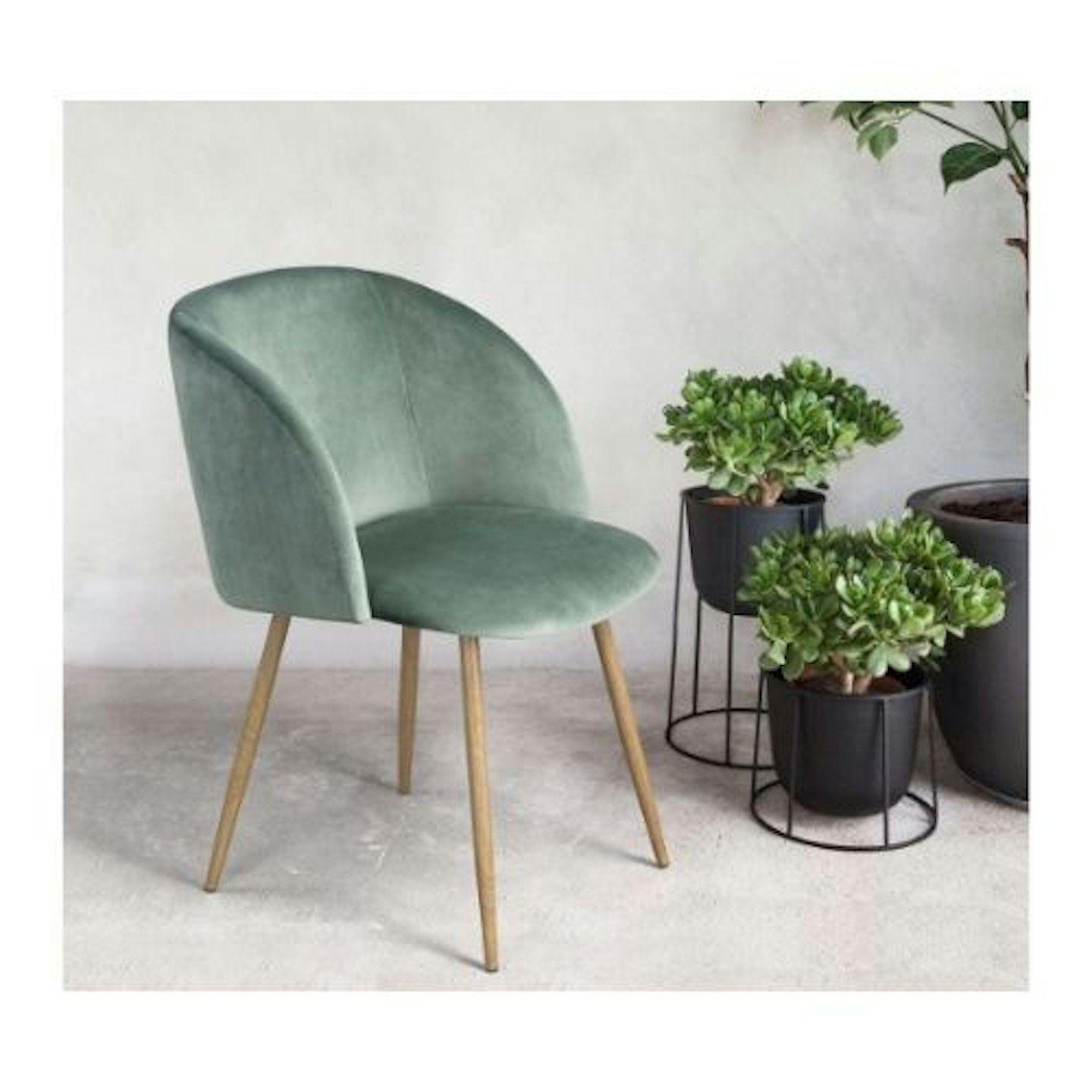 H.J Doo Vintage Velvet Armchair in Green