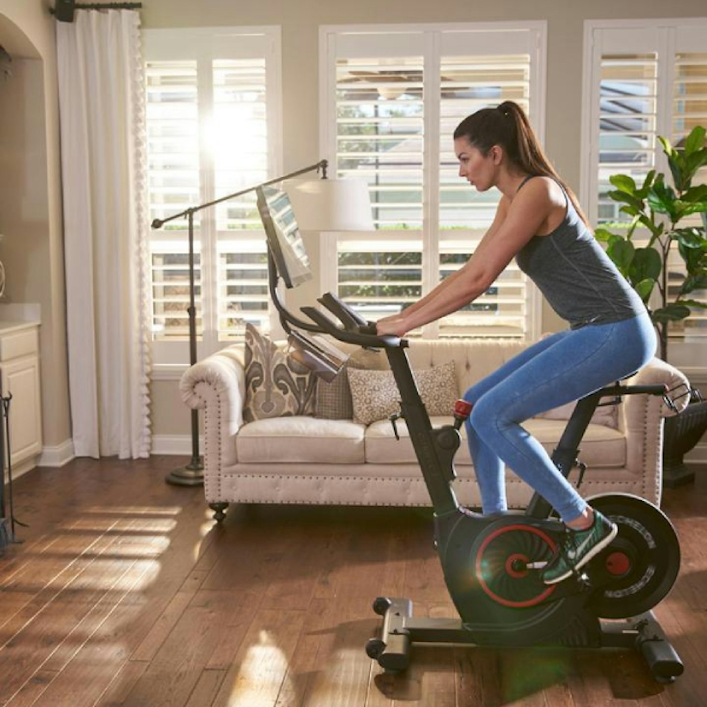 Woman on Echelon bike