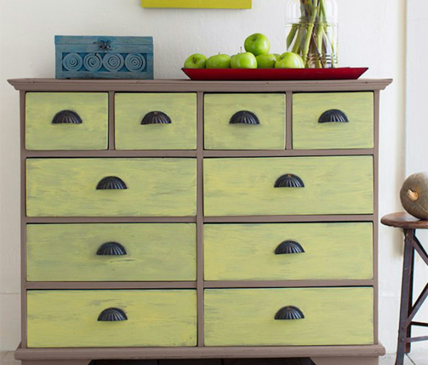 Chalk Finish Paint Dresser